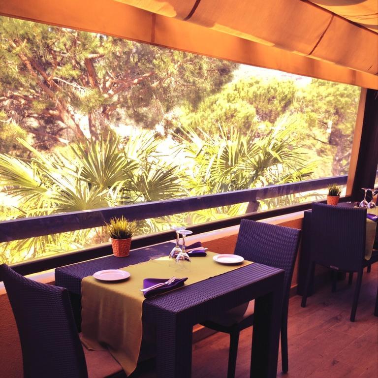 Hotel Porta D'Alella Ngoại thất bức ảnh